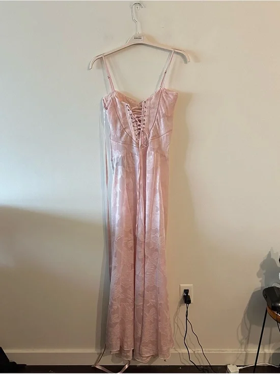 NEW House Of CB Seren Pink Floral Lace Back Maxi Dress Gown Romantic M A-C - Picture 3 of 8